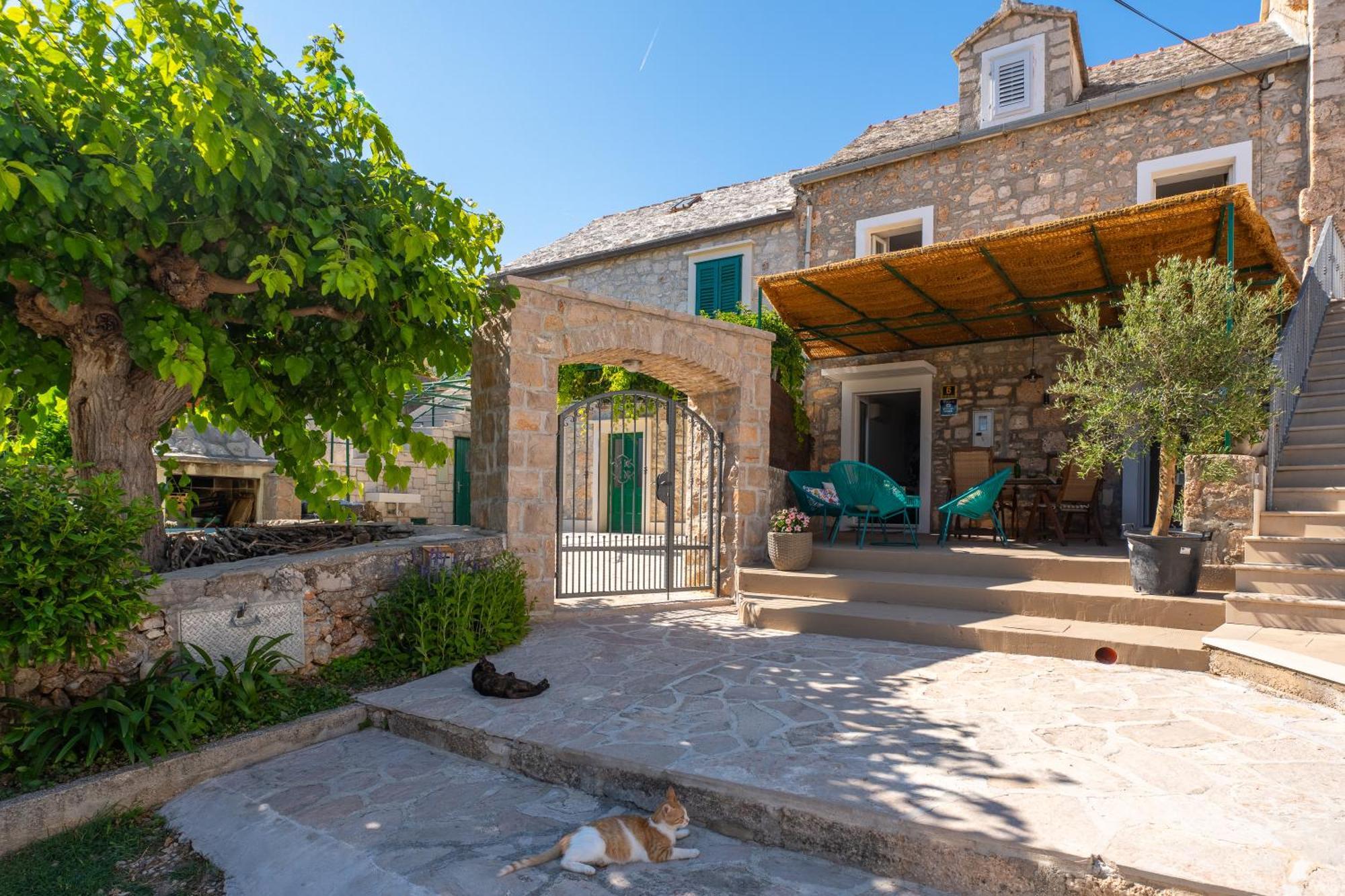 Nona VI - Boutique Stone House Vila Bol Exterior foto